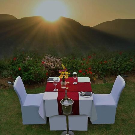 Araiya Palampur Hotel Екстериор снимка