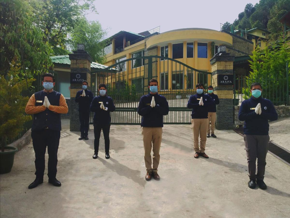 Araiya Palampur Hotel Екстериор снимка