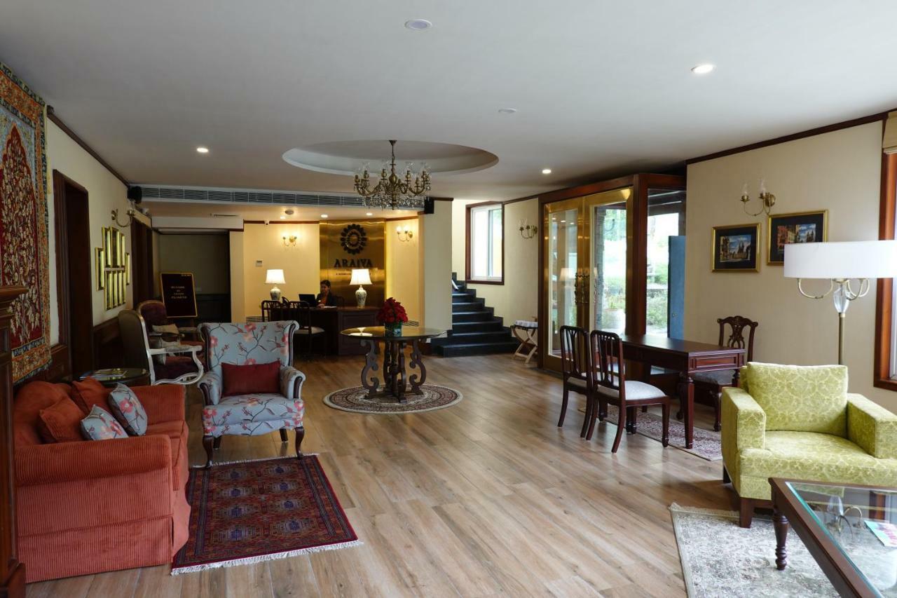 Araiya Palampur Hotel Екстериор снимка