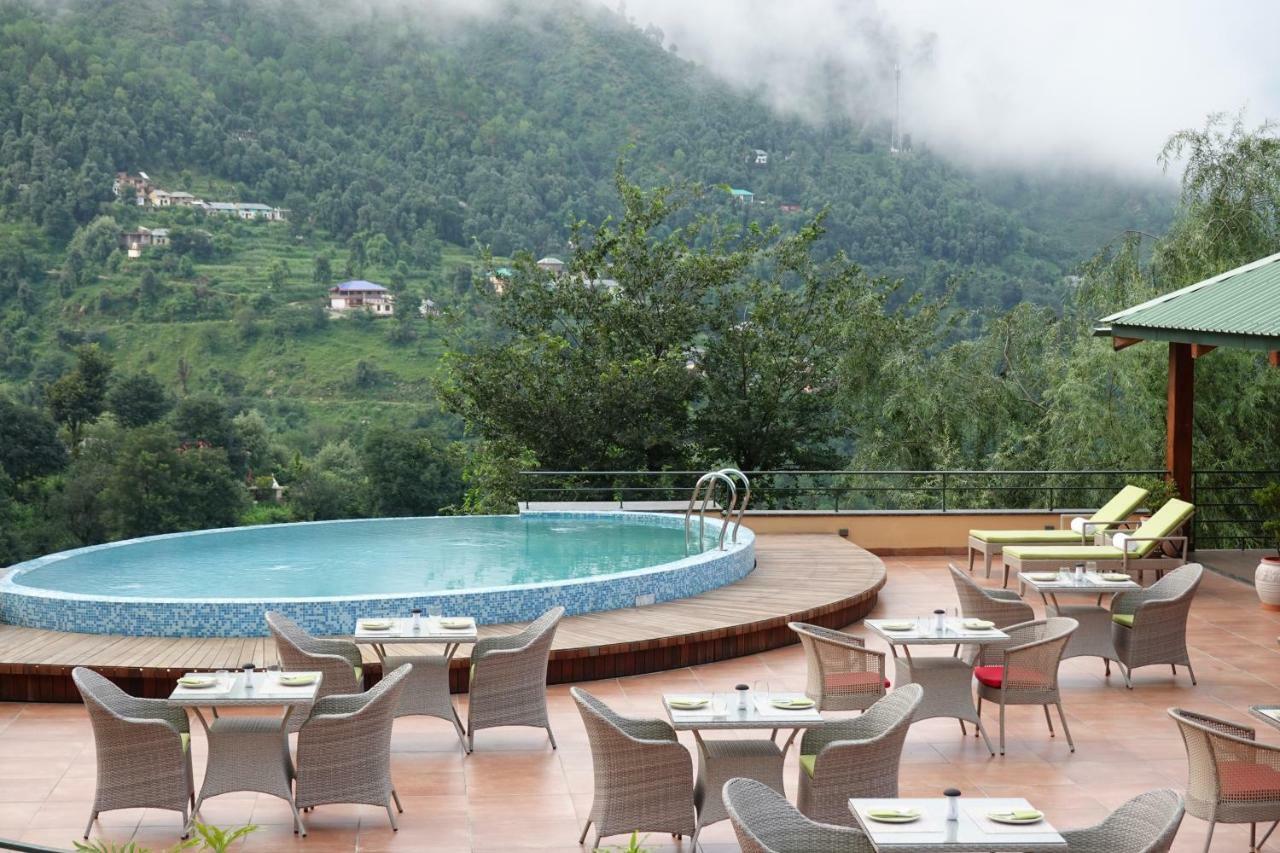Araiya Palampur Hotel Екстериор снимка